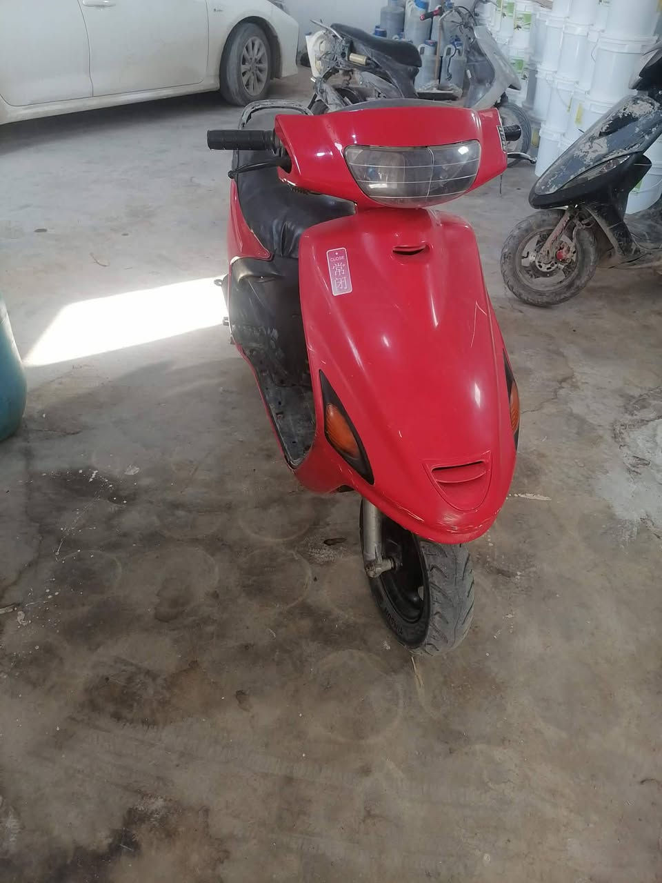 سلام عليكم فراشه البيع. نضيف.
ما عايزه شيه كهربايات كله شغالي عل فحص.

سعر. 250 او بيه محال حك الجيه
***********
