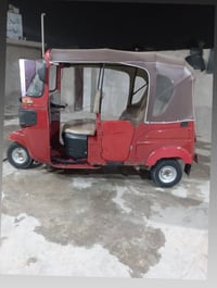 تكتك 21 للبيع مرقمه 7 ونص وبيهه مجال بغداد نهروان 07839750134