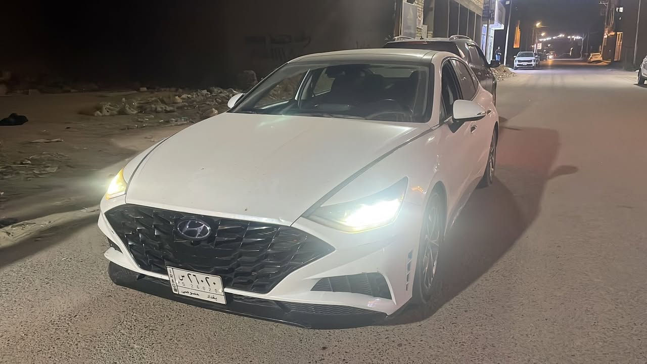 سوناتا 22 فول مواصفات ماشيه 27 ميل حادث بنيد مبدل نفس لون مكينه 2500 
سعر 169 وبيه مجال مكانه دوره
***********
