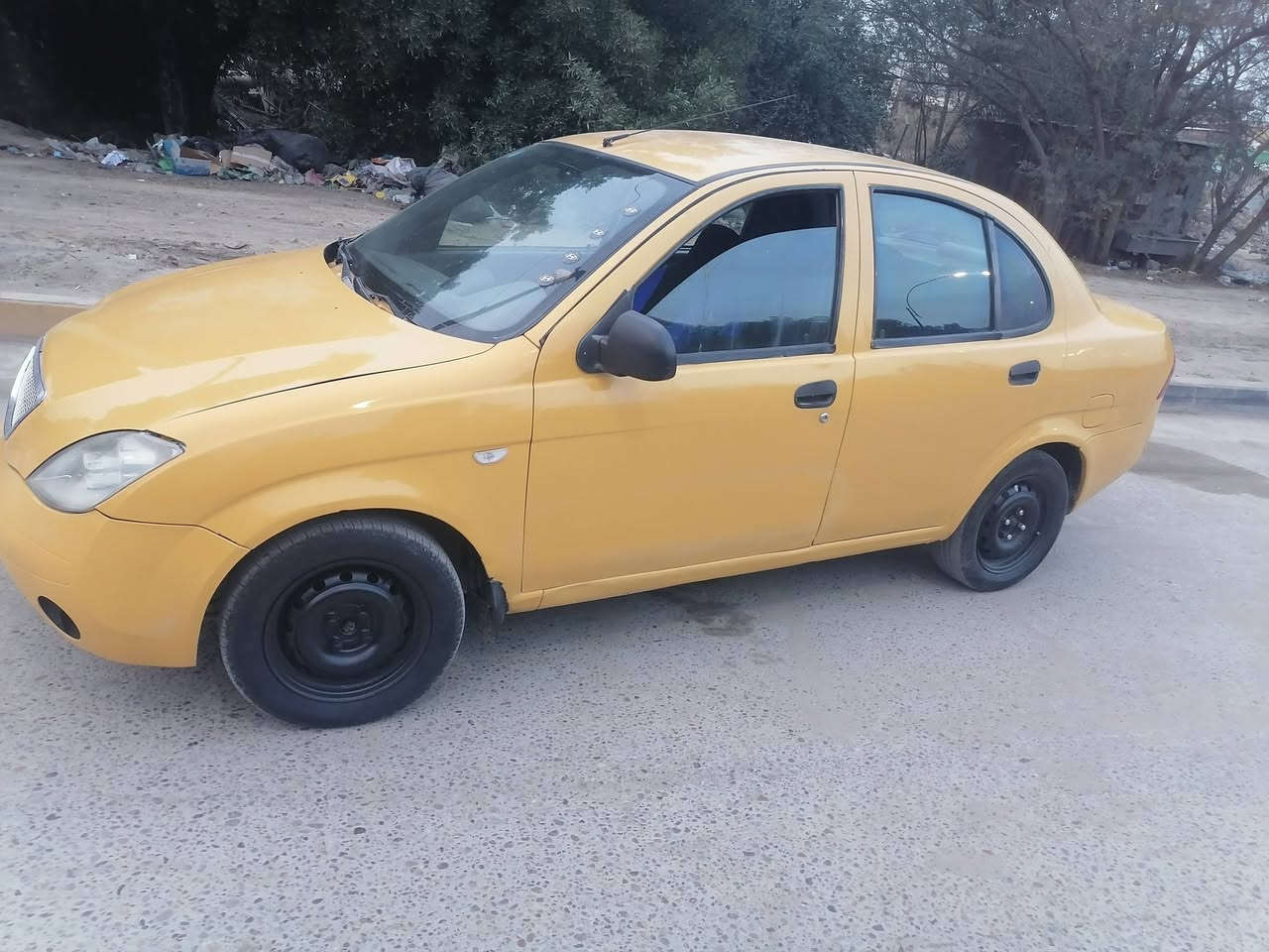 طيبه مديل 17 رقم كربلاء بيه صبغ بس مكان ترايش مابيه حادث، ب40وبيه مجال بسيط مكان سياره كربلاء.//***********//
