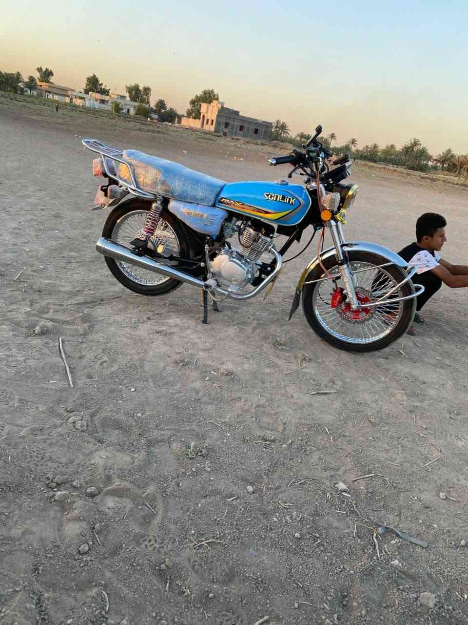 سلام عليكم دراجه البيع موديل 25 سعر 850 وبيه مجال ***********
