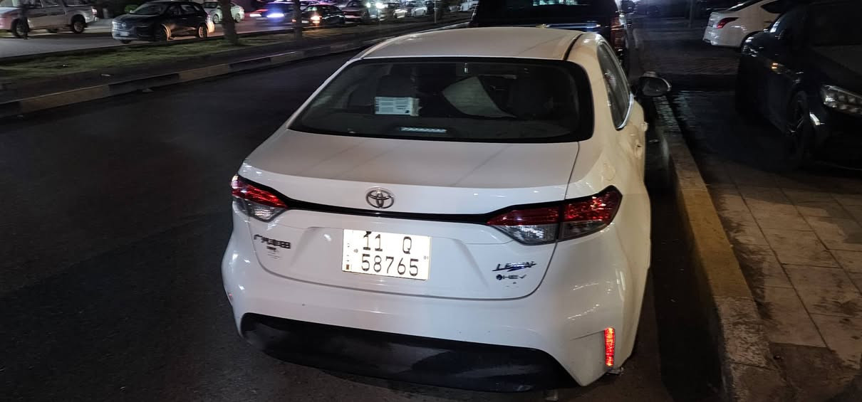 السلام عليكم تحية طيبة لكم كورلا هايبرد صيني 2024 شكل الامريكي مقاعد مخمل كشن مو كهرباء سحب مع فتحه سقف ماشيه 87الف كيلو متر 
التفاصيل مذكوره في السونار 
السعر 124 ورقه$ وبيه مجال بسيط حك الجيه
جماعه 110 لاتخابر 
سياره بأسمي شخصيا 
رقمي للاستفسار *********** فقط بيع
