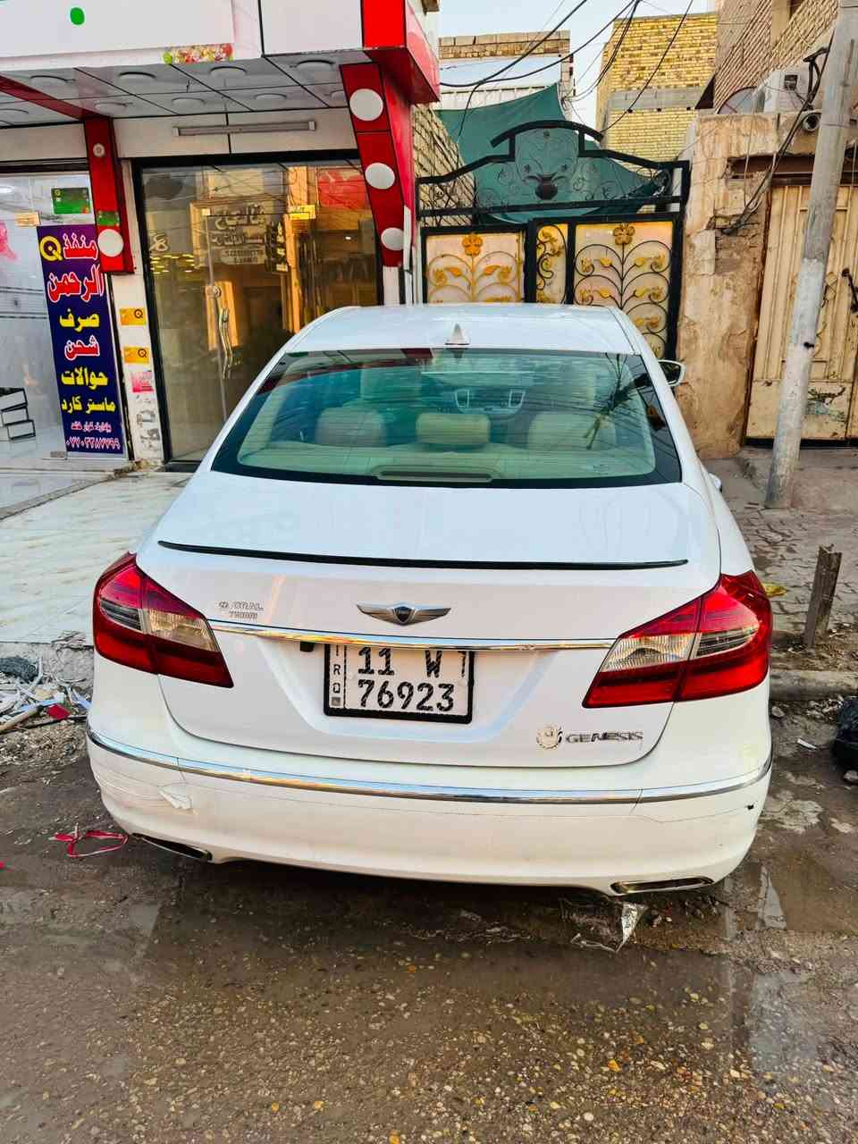 جنسسز موديل2014 وارد امريكي  نص فول رقم بغداد مشروع وطني السياره جاهزه مكينه 6 سلندر  بيها مكانات صبغ اثر جراد السياره جاهزه مكاني ميسان
السعر 118 وبيه مجال قليل 
للاستفسار ***********
