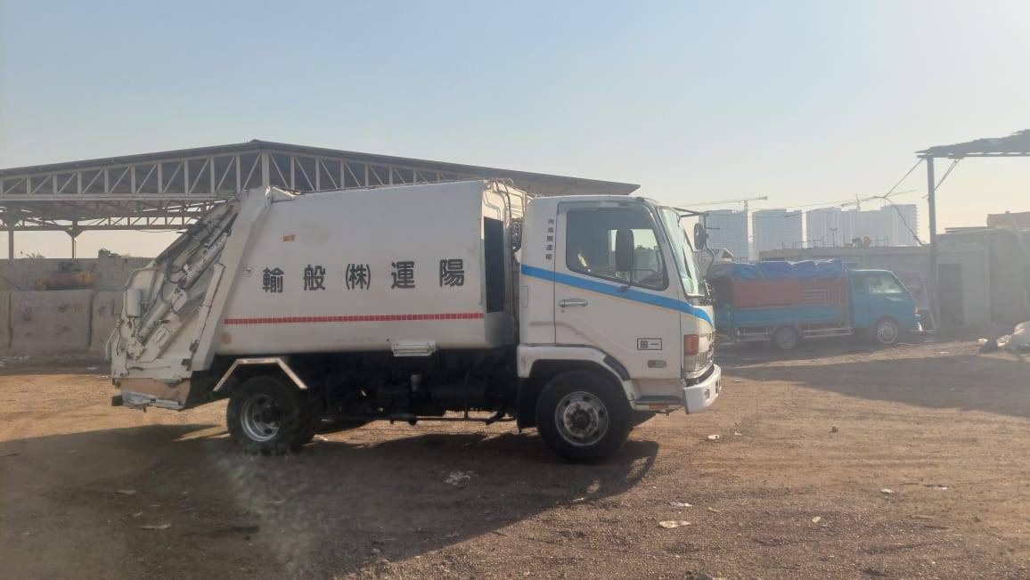 كابسة نفايات فوزه كرستال دخول جديد
محرك 17 قبق اسود 
كبسه 8.5استعمال اليابان 
كابسه بلاديه اومكفوله  من كلشي  
العنوان بغداد الكرخ 
تصل***********
