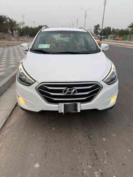 السلام عليكم
للبيع هونداي توسان 2015 خليجي رقم بغداد بأسمي مكفولة كفالة عامة من الصبغ والضربة والبارد حتى الدعاميات مواصفاتها
تحكم ستيرن
قطعتين تبريد
اشارة بالمري 
ويل كب 17
بردة خلفية
تخم تاير جديد
عدة +جك ما مستخدمات 
سويجات (2)
رقم بغداد دولي بأسمي
ماشية 70 الف
مكانها بغداد
***********
