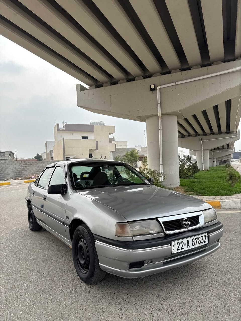 اوبل فكترا 
محرك 20 
موديل 1993
كير اوتوماتيك 
السياره بدون حادث بس صبغ جماليه 
سلايت كهربائيات كلا شغال 
السياره ABS
رقم اربيل سنويه هزه جديد لحد 2030 
تحويل وكاله شرط ثاني يوم 
رقم *********** كركوك, العراق
