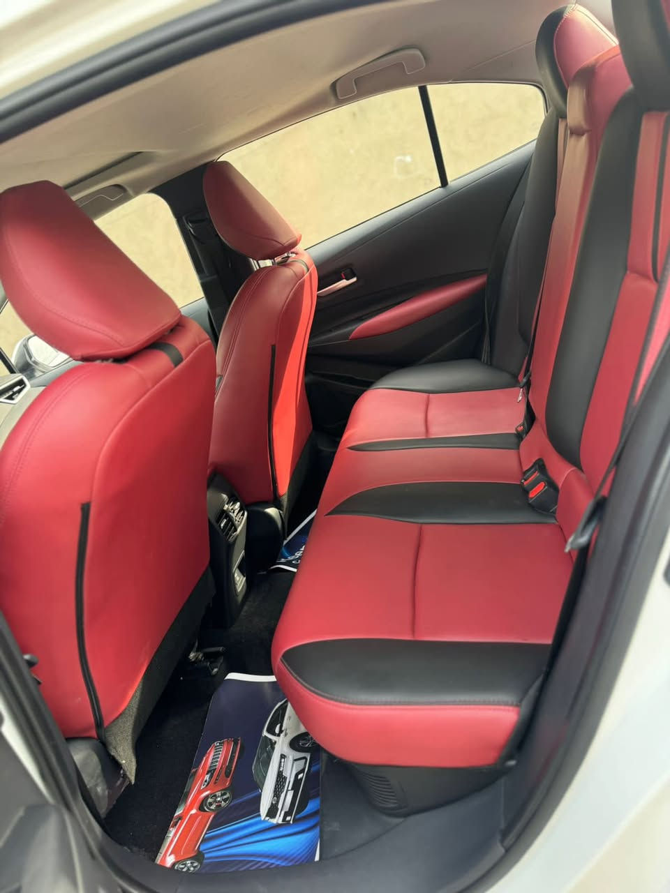 كورلا هايبرد ٢٠٢٥ وضع الزيرو
ماشيه ٢ شرط ارضيات ما مستخدمات
فول كراسي كهرباء
داخل جلد احمر 
راداد 
قطعتين تبريد 
فتحه سقف
درايف مود
مكاني بغداد 
***********
