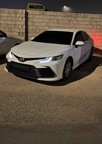 كامري موديل 2024 مكفوله من الشاصي للشاصي مستعجل عليها للاستفسار الاتصا...