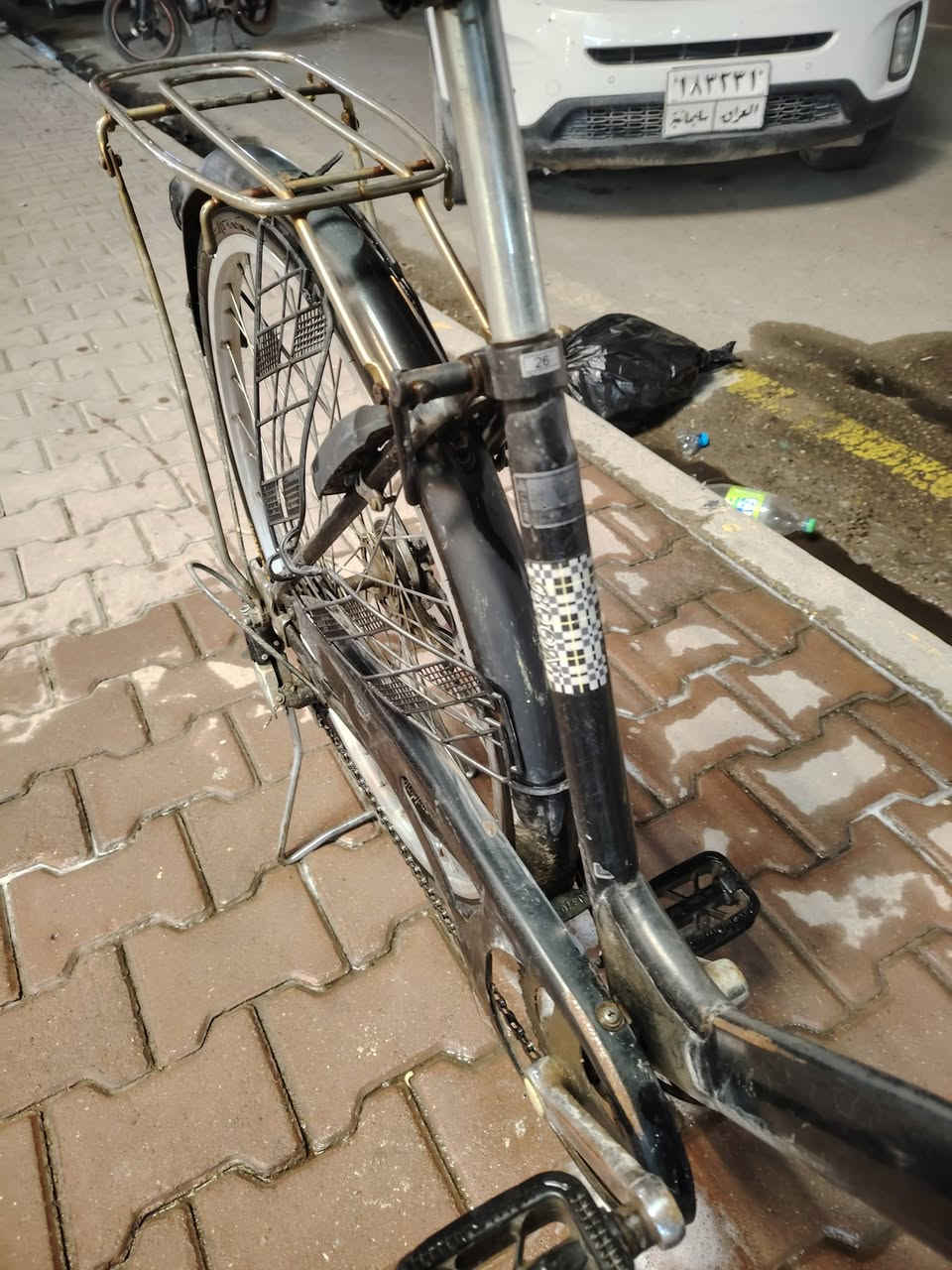 سلام عليكم 
بايسكل للبيع نوع(موزه) لون اسود قياس حجم 26 نظيف
مع حساس امامي و مع گير كامل بسعر(70 الف دينار)
العنوان:تكريت شارع الاربعين/مقابل مستشفى التوفيق الاهلي
للاتصال:***********
