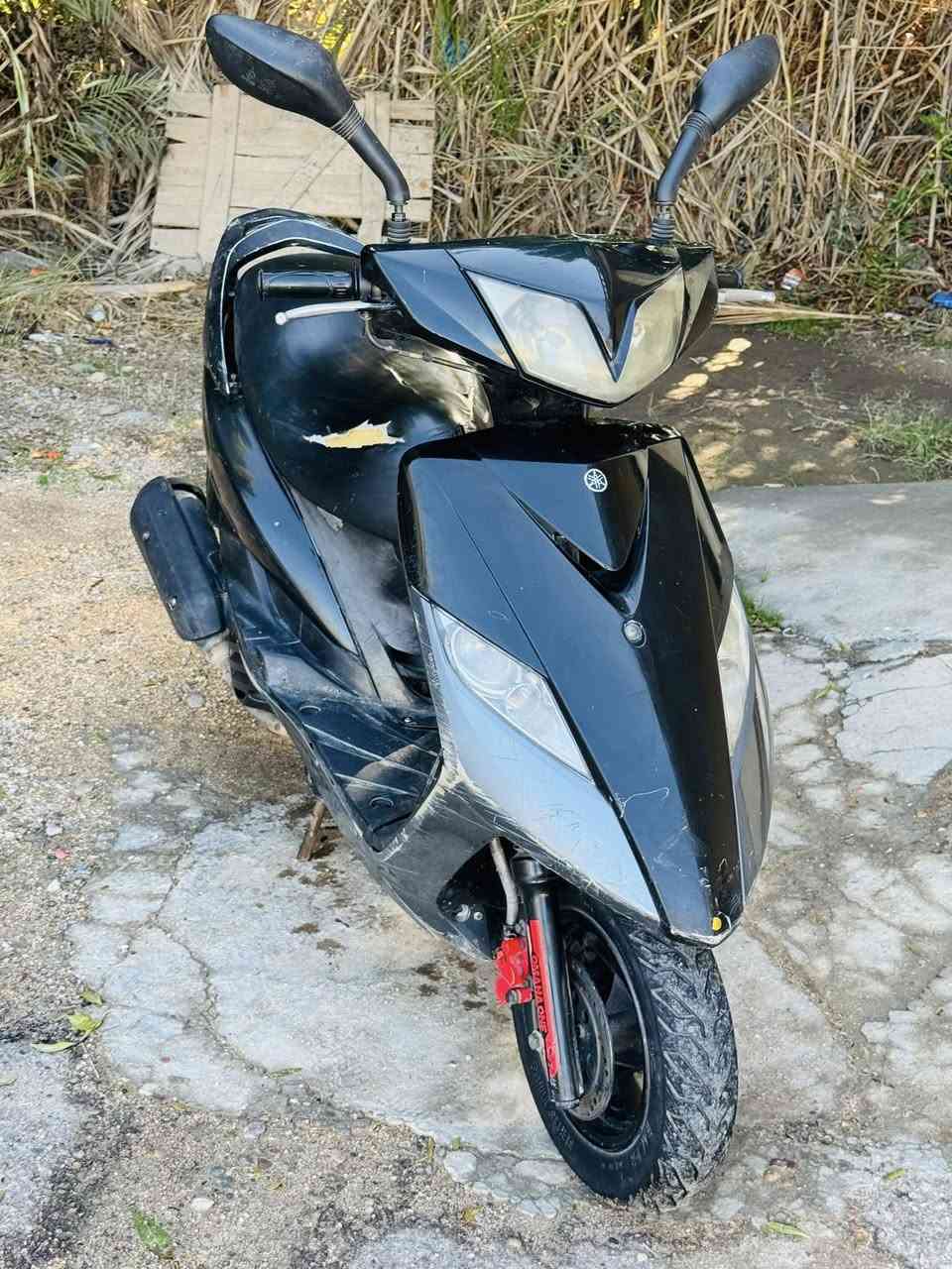 السلام عليكم ماكس ثعلب 140للبيع مكينه مملعوب بيها وضع الرمبه كهربائيات شلعه معدل كفرات بلاديه ختم واحد ***********
