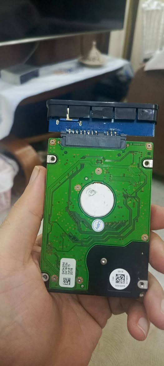 هارد 2 تيرا HDD
كدامكم هذا الي طلع بالفحص شكد تنطون بي سعر


**إذا كنت صاحب هذا الإعلان وتريد حذفه لأي سبب، رجاءا أرسل رسالة إلى الدعم الفني**