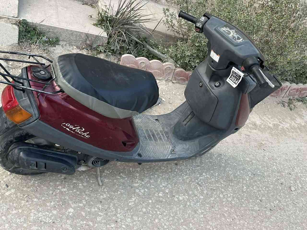 دراجه بزونه نضيفه مابيه اي نقص ( ما مفتوحه) سلف هندر
السعر:٤٠٠ وبيه مجال
للتواصل ***********
