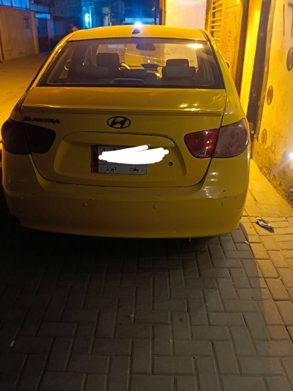 السلام عليكم الانتر مقدس
سياره مثل ماواضحه بلصور جاهزه من كل النواحي موديل 2007مكان بغداد الشعب 
لاتستفسار اتصل 
***********
