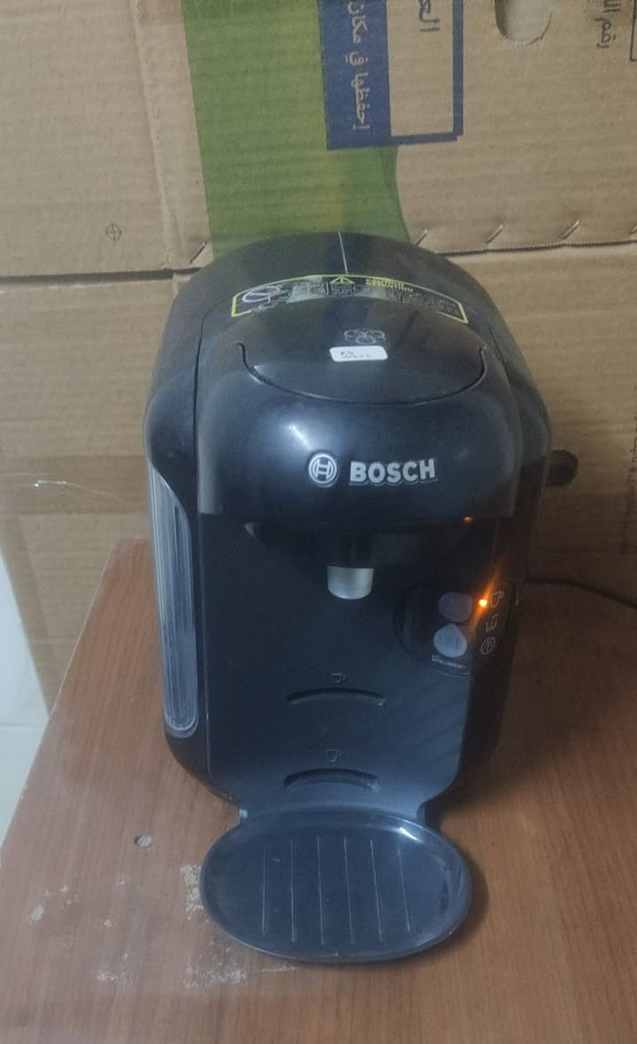 متوفر مكائن قهوة شلعة عددهم 5  على 10 القطعة وبيها مجال واذا مفرد هم اكو الكل مفحوص كهرب شغال


**إذا كنت صاحب هذا الإعلان وتريد حذفه لأي سبب، رجاءا أرسل رسالة إلى الدعم الفني**