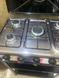 فرن • طباخ • أجهزة منزلية