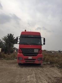 اكسور للبيع راس تريله  موديل ٢٠٠٦  رقم ديالى سنوي غير ساقطه  سياره كفا...