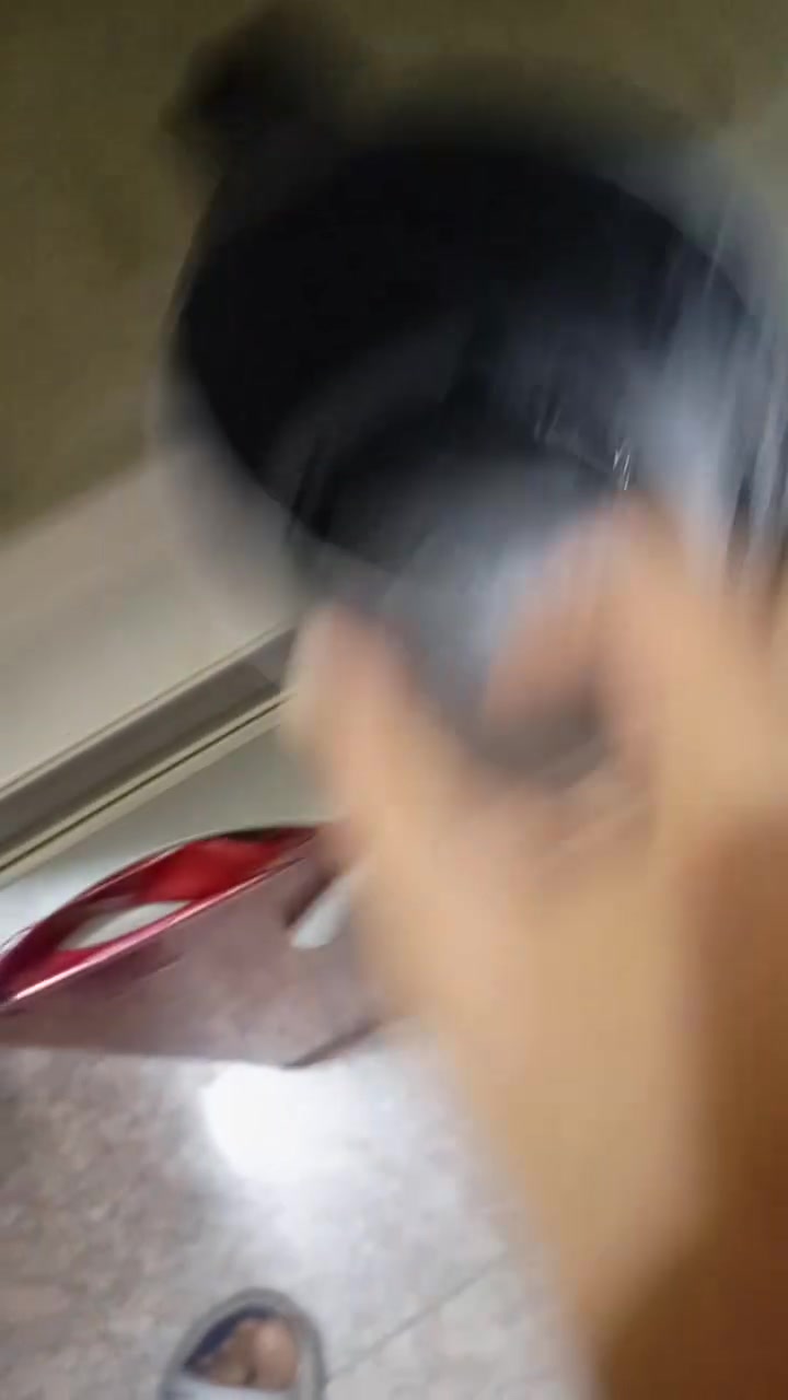 ثلاجه الارتفاع ٩٠ بابين المحوله خارجيه يرادلها تبديل سعر ٣٠ قفل بدون عمله تجمد ثلج أقل من ساعه


**إذا كنت صاحب هذا الإعلان وتريد حذفه لأي سبب، رجاءا أرسل رسالة إلى الدعم الفني**