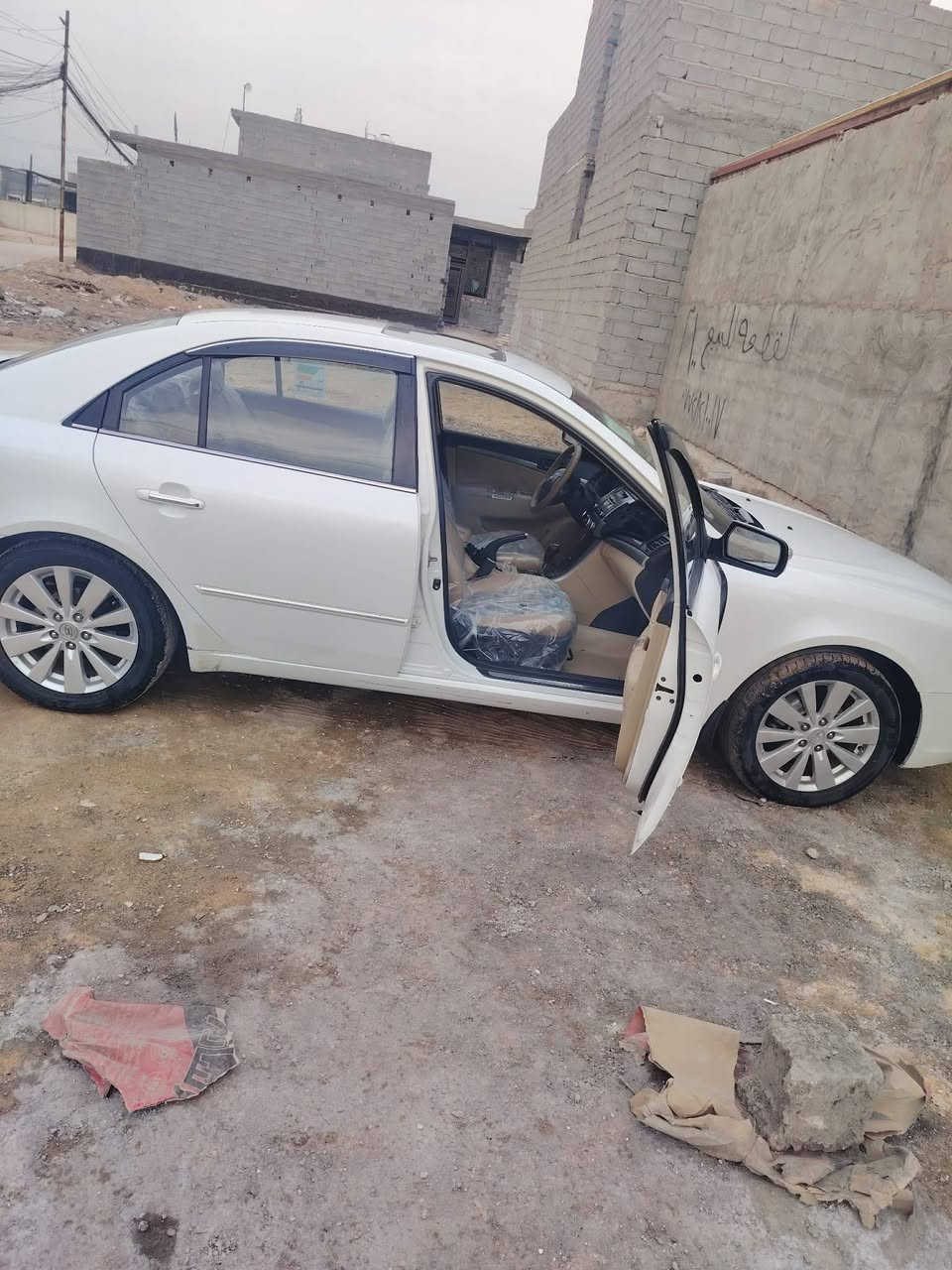 سلام عليكم سوناته موديل 2010باب السايق سبغ للاستفسار ***********
