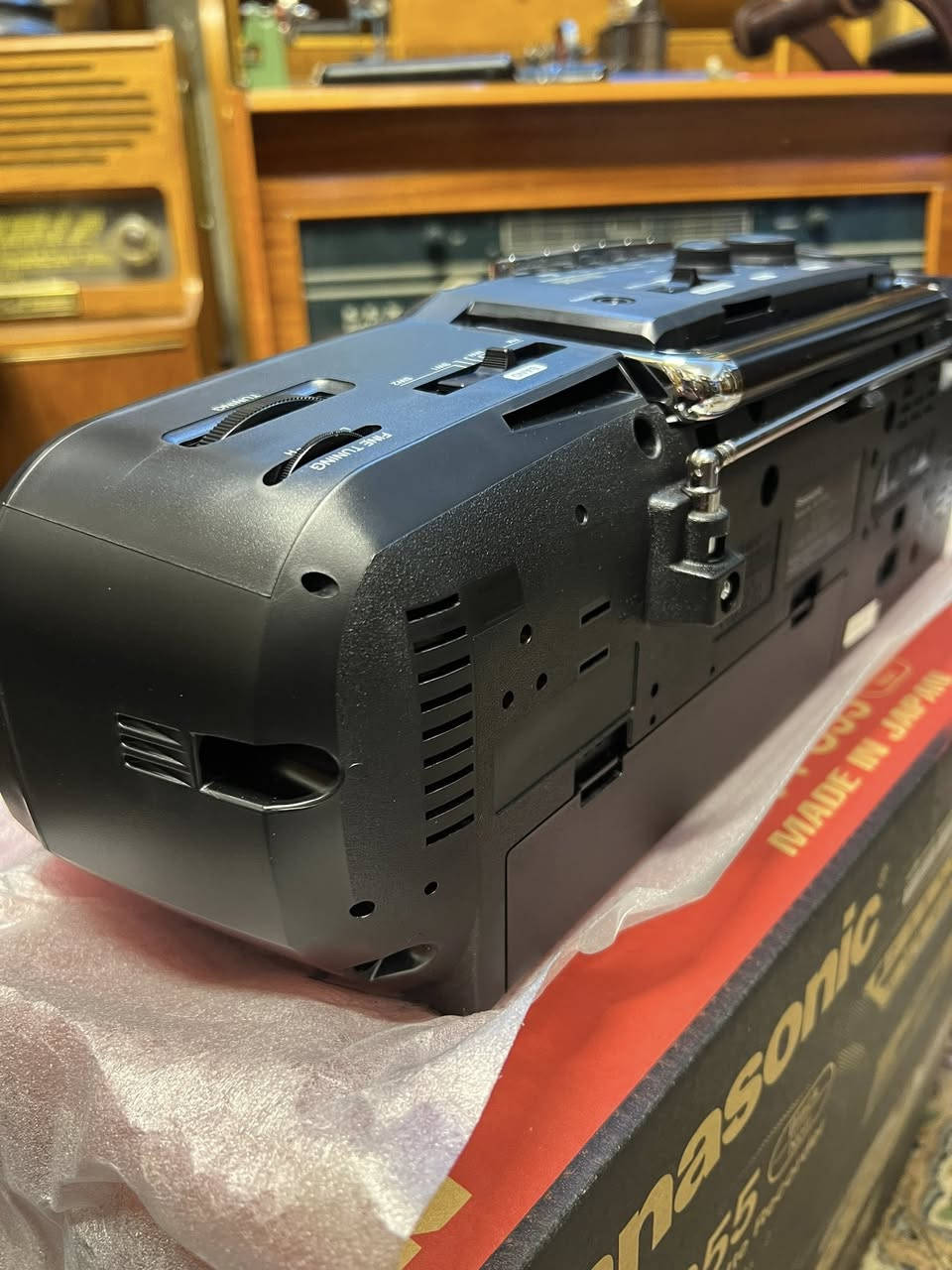 راديو مسجل نشنل ياباني اصلي موسسه لوك غير مستخدم للتواصل خاص أو وتساب *********** بغداد
