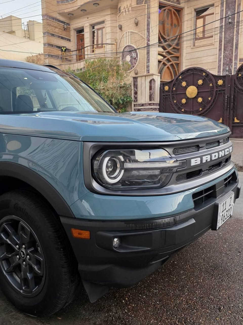 السلام عليكم اخوان
فورد برونكو سبورت موديل 23 حادثهة بسيط بدون تبديل بون ايرباك السيارة جديدة بمعنا الكلمه ترايهة مال زيرو
مكينه 3 سلندر توربو قويه واقتصاديه  ⚡
فور ويل
لون مميز
ماشيه 13 الف مايل
فتحة سقف
دخول ذكي
كشنات كهرباء
تدفئة كشناته
شاحن موبايل واير ليس
تحديد مسار
قياده ذاتيه
نقطه عمياء 
مود درايف 5 وضعيات
حساس خلفي رادار امامي جانبي
تبريد قطعتين 
دبل اكزوز
رقم بغداد باسمي التحويل ثاني يوم
مكانه بغداد الدوره
سعر 185
وبيها مجال حك الجية
استفسار عل رقم *********** محمد ابو فهد بغداد, العراق

