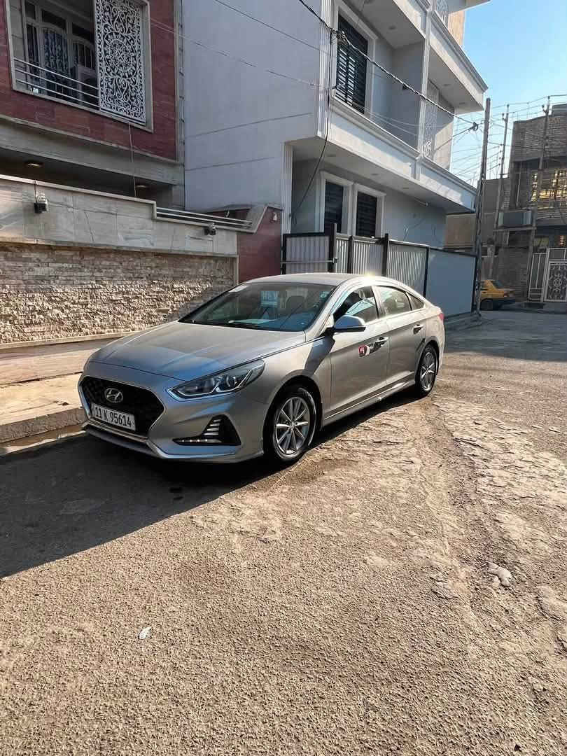 سلام عليكم سوناتا موديل 2023 غاز بلادي مكينه 2000 سياره وارد كوري كفاله عامه بيه بس جاملغ أمام كليل مصبوغ فقط الباقي كفاله سياره جاهزه موصفات كشنات جلد وكهراباء وكشن تدفئه تبريد وحساسات وأشاره بل مري والمري شفط 
سعر 178 وبيه مجال بسيط 
مكان السياره بغداد 
رقم ***********
