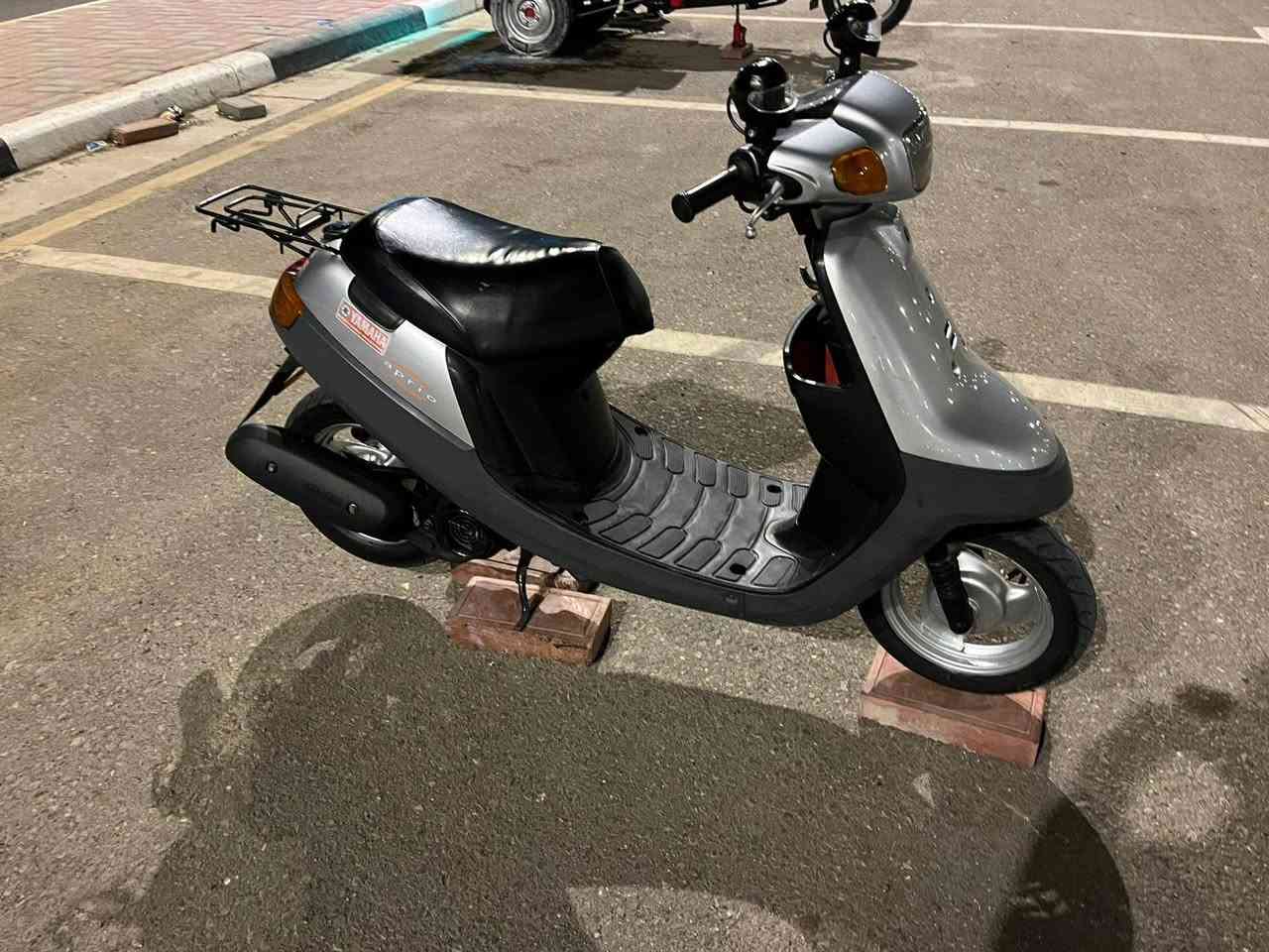 سلام عليكم عيني بطه للبيع ألفين و3 *********** سعر 750 وبيهة مجال
