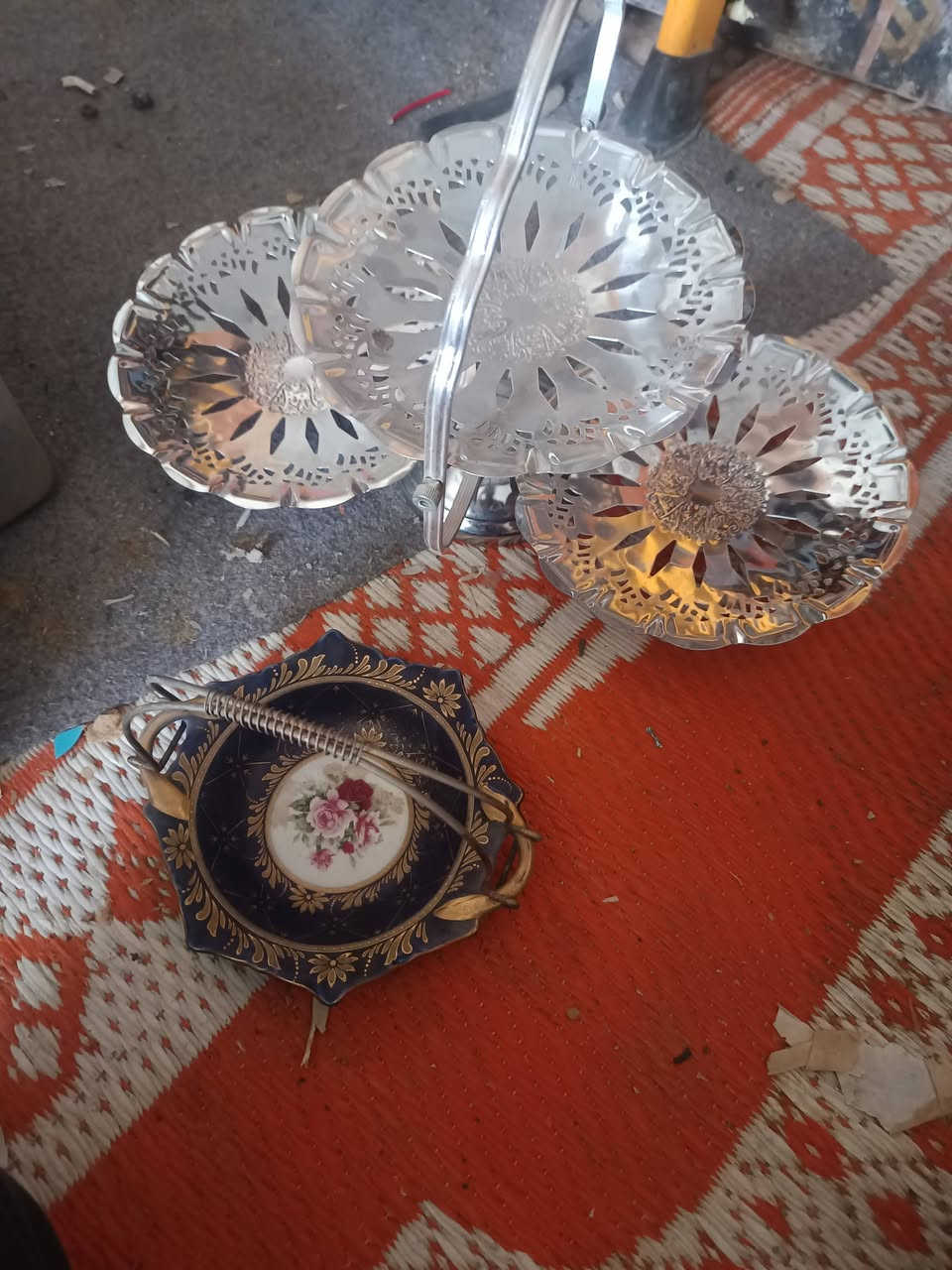 مواعين فرفوري قديمه جدا للبيع مكاني البصره لا يوجد توصيل حط سعر بما يرضى الله انا ماعرف سعرهن الله شاهد


**إذا كنت صاحب هذا الإعلان وتريد حذفه لأي سبب، رجاءا أرسل رسالة إلى الدعم الفني**