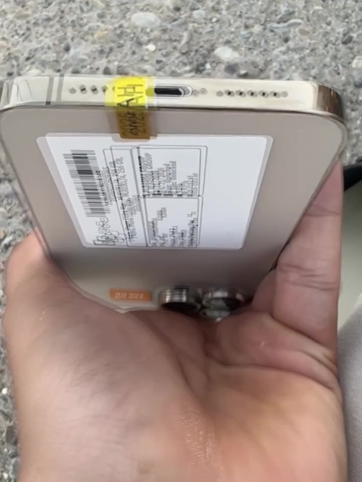 13برو ماكس
أمريكي M 

لون مميز

نظافة 100‎%‎

بطارية 🔋 93‎%‎

ذاكرة 256

جهاز مال بيـت 

كفاله عامه شرط الفحص و انطيك ضمان 

السـعر ٨٠٠ وبيـة مجال حگ الجيه للطيبين

***********

