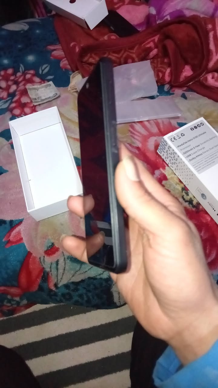 تيكنو
ذاكرة 256 رام 8 اندرويد 15 
استعمال يوم
السعر 80الف مكاني باب شرقي 
للتواصل ***********
