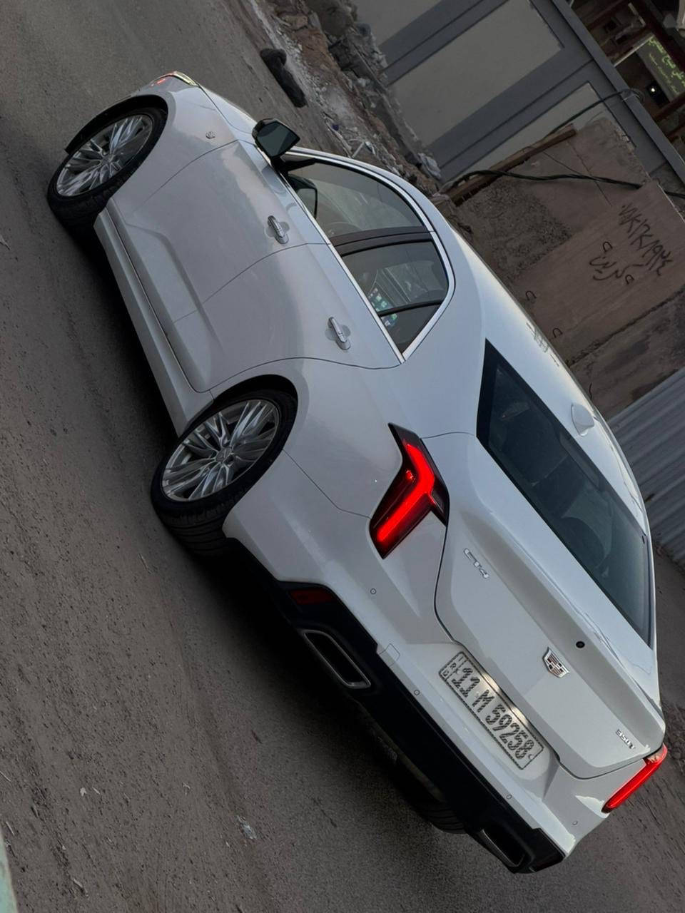 Cadilac CT4 🔥 2022
سعر بلاشش  🔥179
***********

فول مواصفات عدا فتحة
رادارات ٣٦٠ درجة
كراسي جلد و كهرباء 
كراسي هزاز
شحن وايرلس 
حساسات امامي و خلفي
شاشة و كاميره
كيج الكتروني
ماشية فقط 86 الف
محرك ٢٠٠٠ تيربو ٤ سلندر
ضرر❌جاملغ و بنيد بدون دواخل وبيها جاملغ امامي عكس السايق وربع الباب كلير من امريكا
أرباك ستيرن
موجودة 📍بغداد المشتل شارع المطبك
