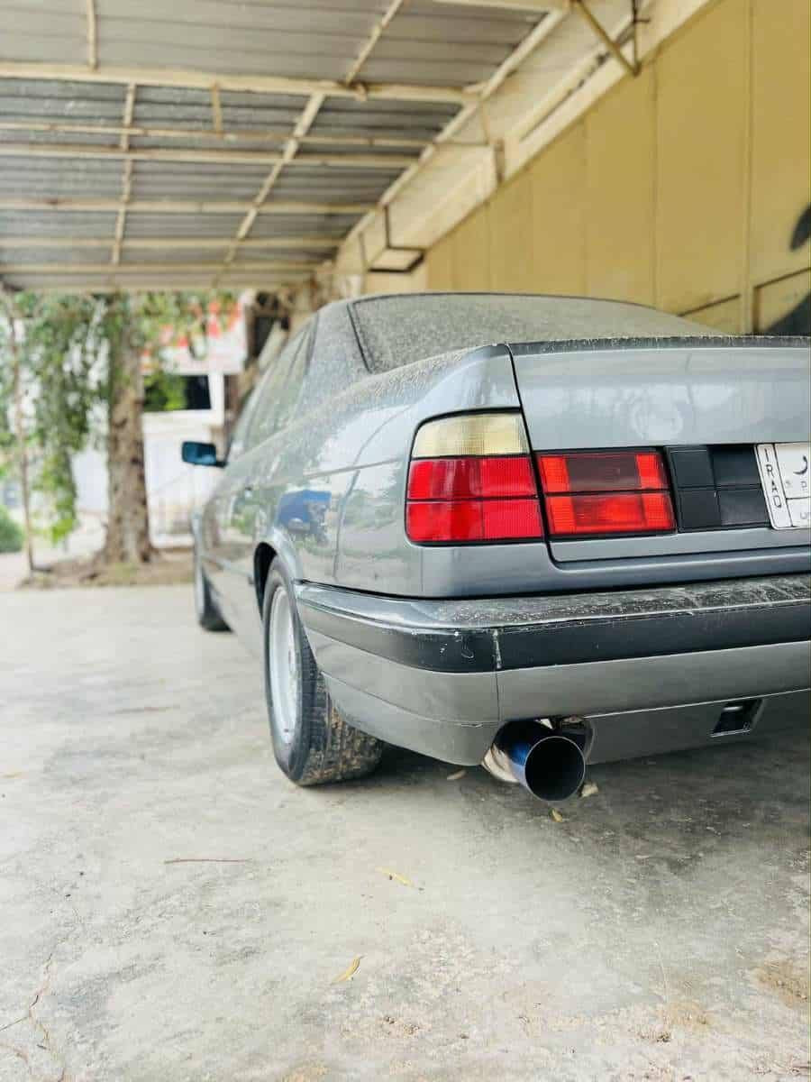 بي ام 525 موديل1991 للبيع صبغ حزام بيه خيط بخار كلششش قليل مع العلم الصدر جديد نوزلات جديد تايرات جديدة كير ومكينة ممتاز
السعر 57$
*********** كركوك, العراق
