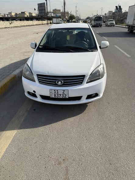 سلام عليكم ورحمة الله وبركاته كيريت فولكس موديل 2012سيارة محورة وكاملة 
كير اوتماتيك 
رقم بغدادانكليزي لجديد مشروع وطني هزة جديدة سنوية بسمي 
سيارة كاملة اي نقص مابية 
تخم تاير جديد 
صدر جديد  غرفة سيارة نضيفة ودوشمة وتبيريد شغال ثلج ❄️ عنوان سيارة بغداد حي اور للستفسار *********** ب60وبية مجال
