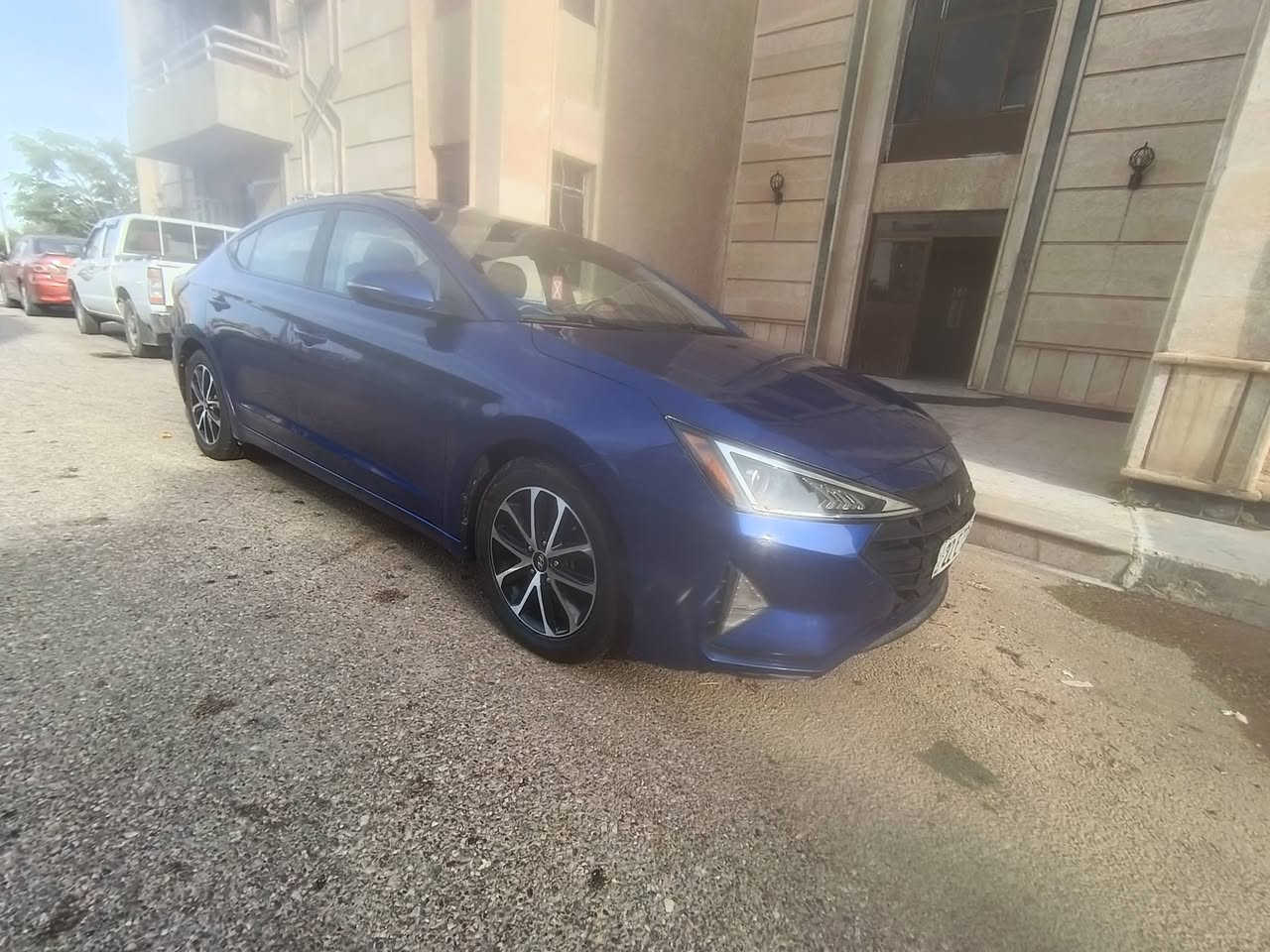 النترا ٢٠٢٠ فول مواصفات
فتحه 3بصمات صندوك وبيبان
تدفئه كشنات
٣رادارات امامي خلفي جانبي
رادار بلمري
حجر بيئه بلاد 
ماشيه ١٣٩km
حادثه جاملغ وبنيد ومبدلات بدون اي معجون
سياره جاهزه اي نقص مبي
كير at مو cvt
 مكينه تبريد صدر
سعر ١١٩$ بي مجال بسيط حك جيه
مكاني بغداد ثعالبه
***********
