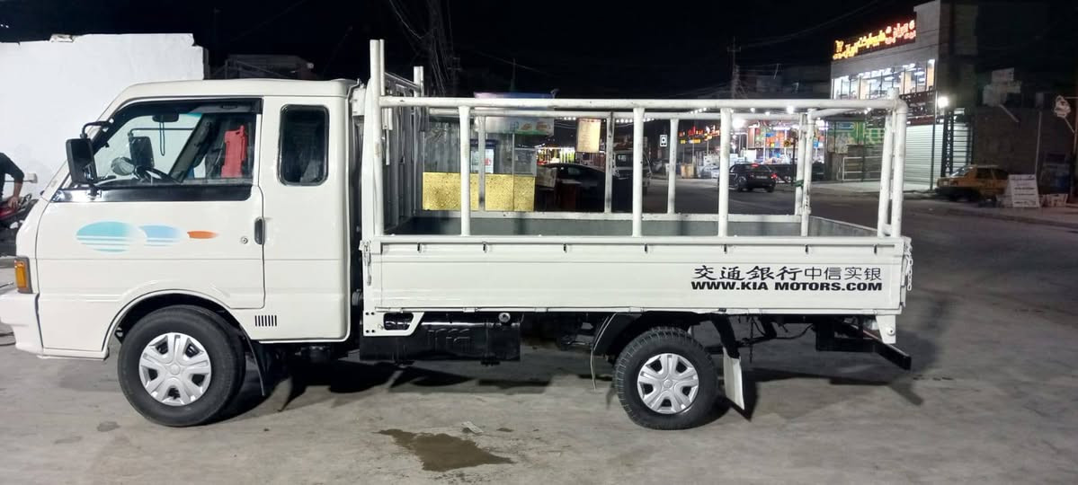 سلام عليكم كيا حمل موديل ٩٤ قماره وربع سبعه جنكال رقم بغداد تحويل مباشر كير محرك اكسل تايرات كهربائيات مكفولات شاصي رقم شاصي مكفولات سياره حلوه مابيه اي ضربه مصبوغه لجاماليه فقط السعر ٥٢ وبيه مجال حق جيه ماكاني بغداد الزعفرانيه 
رقم الهاتف ***********
رقم الهاتف ***********
