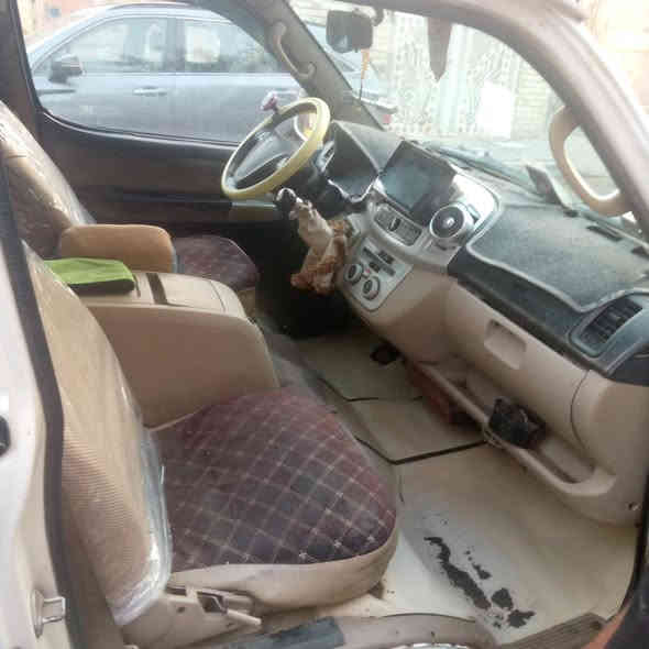 السلام عليكم جنبي H1 2014 مكينه كير اكسل حداديه خير من الله دوشمه جديده كشنات قلاب جديد
السعر على الرقم ***********
