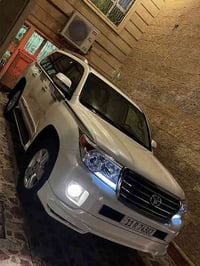 لاندكروز 2014 للبيع بريم اصل  ماشية 96 الف حقيقي  رقم بغداد ب اسمي  ال...