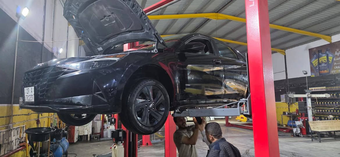 النترا موديل 23 اسود وارد امريكي طختها كان ملغ امامي وباب سائق الدوسه الجو الباب فقط رقم كربلاء تحويل ثاني يوم 
***********
