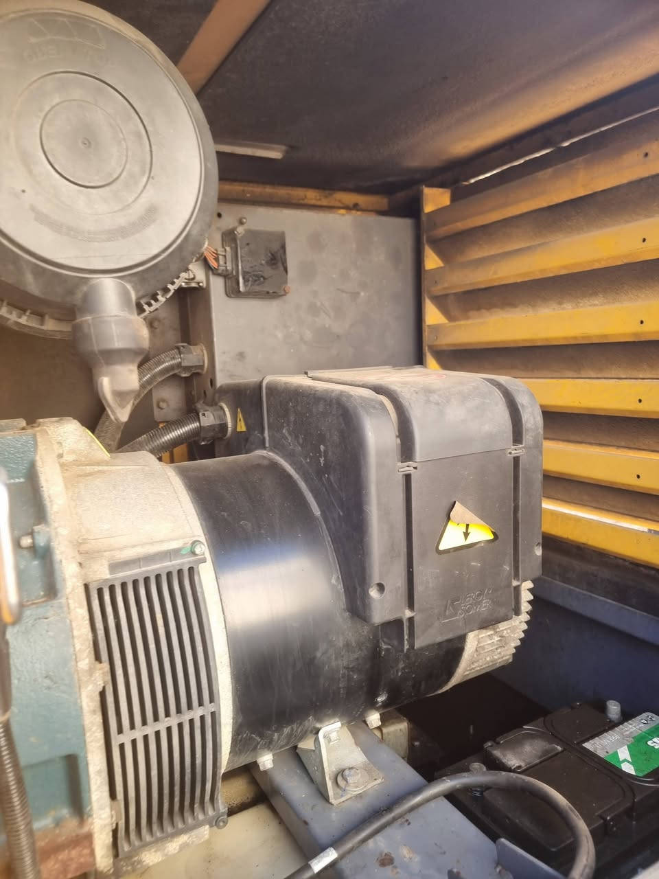 Atlas copco 40kva 
 كيبوتا 
حاله الزيرو 
 3000ساعه
 
📍 طريق مصر اسكندرية الزراعي بعد كفر الزيات 
 01149900249 عمرو جنيدي


**إذا كنت صاحب هذا الإعلان وتريد حذفه لأي سبب، رجاءا أرسل رسالة إلى الدعم الفني**