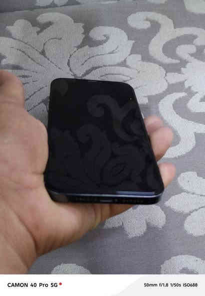 السلام عليكم ايفون 12برو ماكس ذاكره 256 بطاريه70بلاديه ما بدله أبد صرفه زين جهاز امانت الله جديد بشكل مال بيت بس طاح من يمي بدلت شاشه وفيس ايدي وكف فقط جهاز تكنيك تصال سماعات كله مكفول تجي باب بيتي تفحصه وتكمل وتقتنع يلا تاخذه سعره 350وبيه مجال مكاني بغداد مدينه الصدر قريب قرب حي أور ***********
