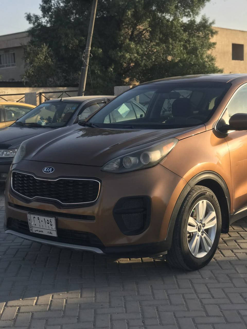 سلام عليكم سبورتج للبيع موديل 2019 حادثهه مرفق بالصور بنيد نفسه معمر  وبيهه نص الباب الي بصف السايق بلعراق نضرب عمرته السياره باسمي 
***********
