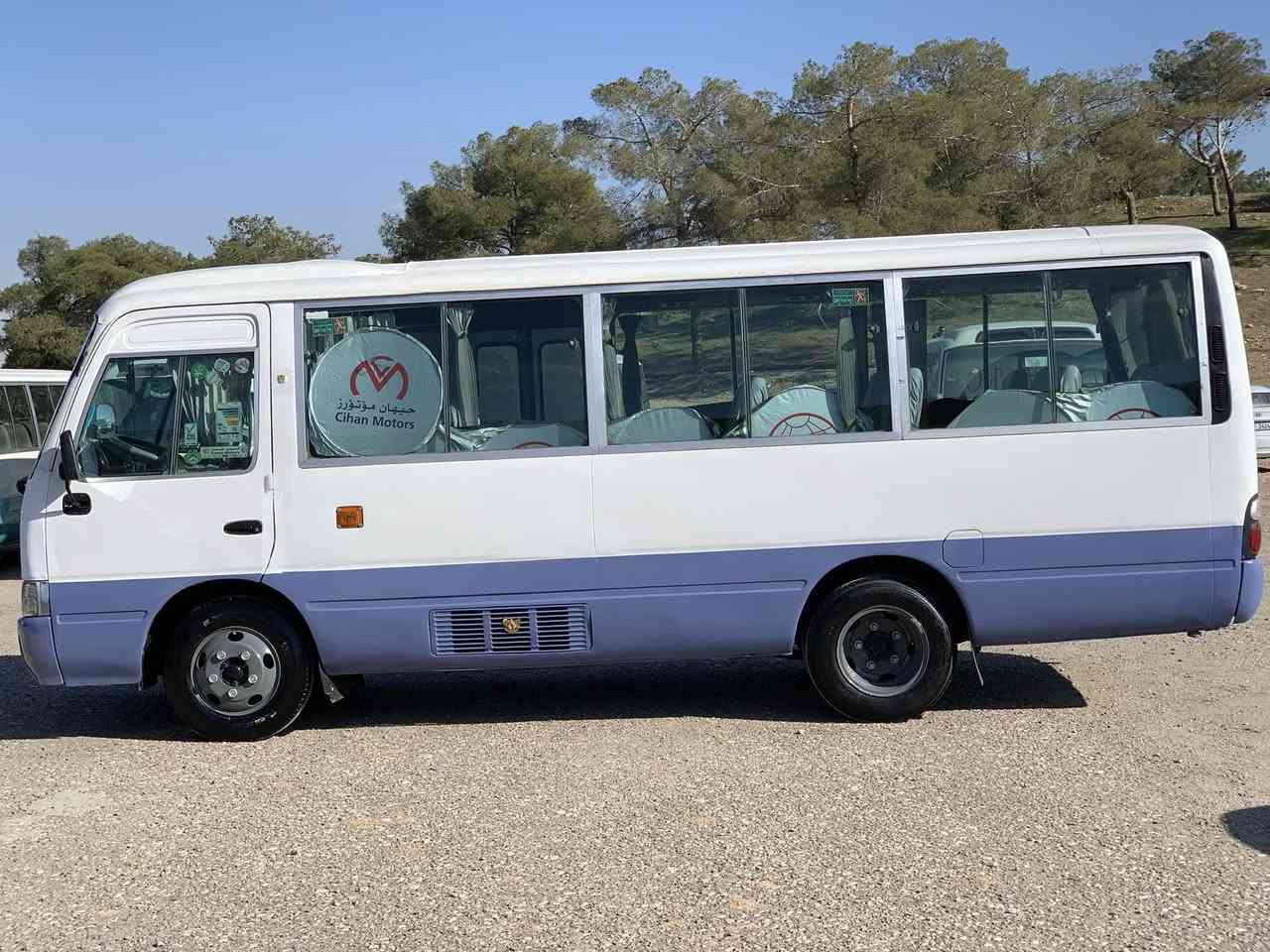 تویتا  ٢٠٠٨ بەنزین گیر مەکینە ئەکسل بەشەرت ٣ گەرمی  فول تەبریت بەشەرت  سەنەوی تا ٣١ تازە خازی ١٠٠ لتر تورکی کامل جوان کاری لەگەلە دوو دەسک ئیسکانیە شاشە ئیمپیفایەر بۆیاخ حیزام و دەعمی لای سەکنی هەیە ٢ دەفتەرو مەعامەلە موشتەریت تەلەفونکە موشتەری نیت سەرمام مەیە شینە *********** 
-***********
