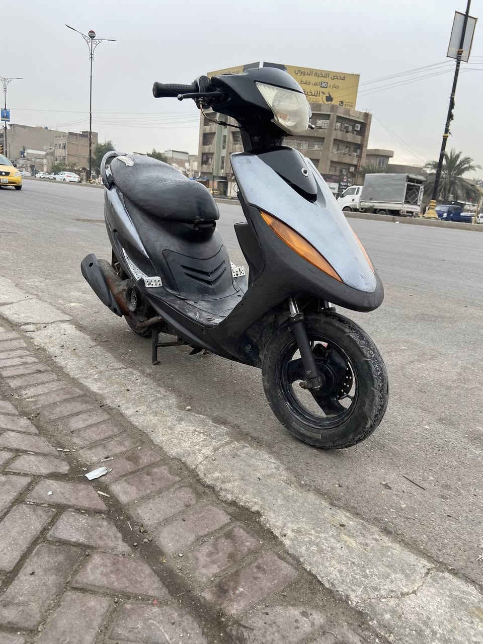 سلام عليكم دراجة ماكس عدلة مكينة ناعمة ع سلولي شرط ماتسمع صوتها وشرط لاتبخير ولا تنقيص نكرة سلف وهندر بدون بانزين كهربائيات كلها شغالة ستان تعليك وستان صفح سواداتها كلهن ختم واحد موجودات بالصور محتاج و اريد أبيع سعر 425 اتصل ع رقم وتشلع عيوني مكاني بغداد ساحة مظفر او جسر القناة ***********
