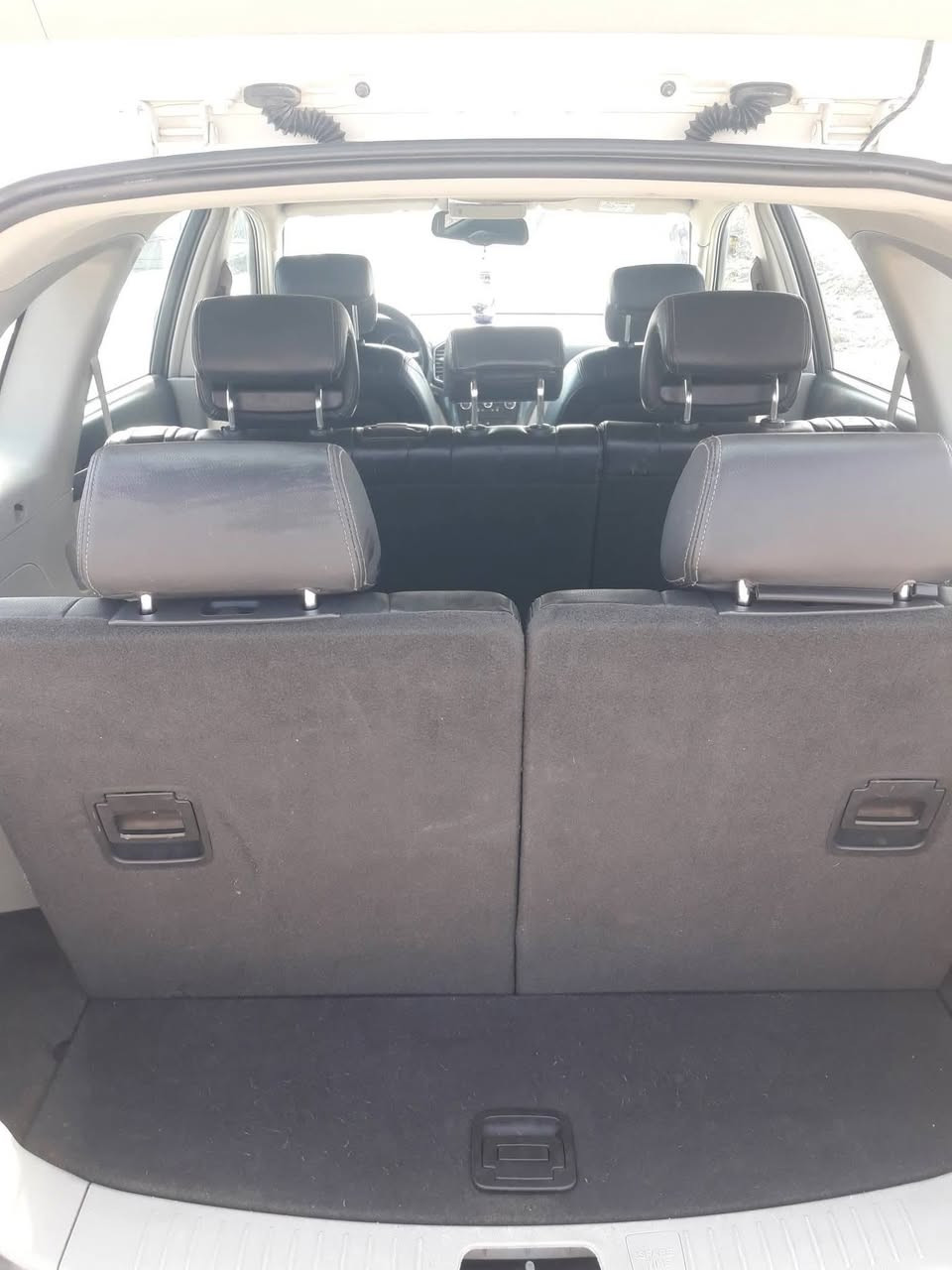 بسم الله ماشاء الله
شوفرلية كابتيفيا 

موديل 2017خليجي 

سيارة سبعة راكب 7 فول مواصفات عدة الجنطة و فتحة السقف 

كرسي سايق كهرباء اشاير بل مري 

حساس امامي خلفي محرك 2.400 ECO TEC

سيارة فئة LT سبير ما نازل

 عليهة منضومة مال زنون دفع رباعي 4×4  بيهة انظمة قيادة مانع انزلاق و انحدار تحديد مسار تحديد سرعة مثبت سرعة  تحكم ستيرن يمنة يسرة تدفئة تبريد كشنات امامي خلفي  بصمتين 2 سيارة ماشية 139Km

 رقم شمالي بسمي 

للتصال على الرقم***********
