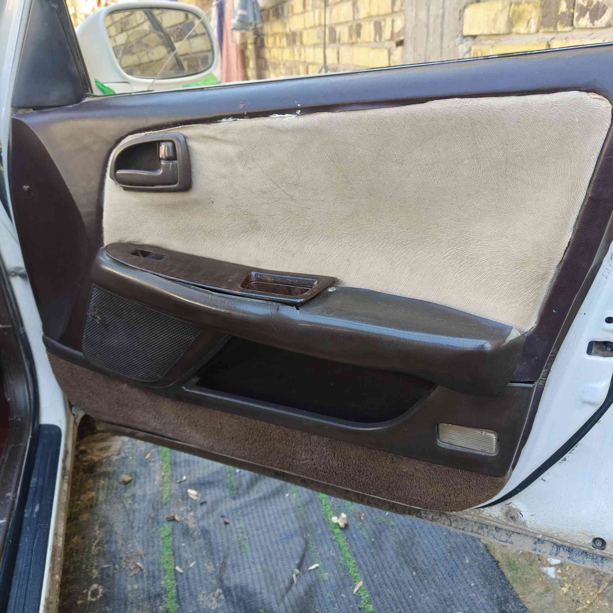 سلام عليكم سياره كرسته للبيع مكفوله كفاله عامه من كصه ونقل رقم صلاح الدين دولي حداديه75/100كير مكينه ونجي مكفولات تبريد شغل ثلج🥶 كهربائيات كله شغاله لايت زنون الاستفسار أكثر اتصل ***********/***********/
