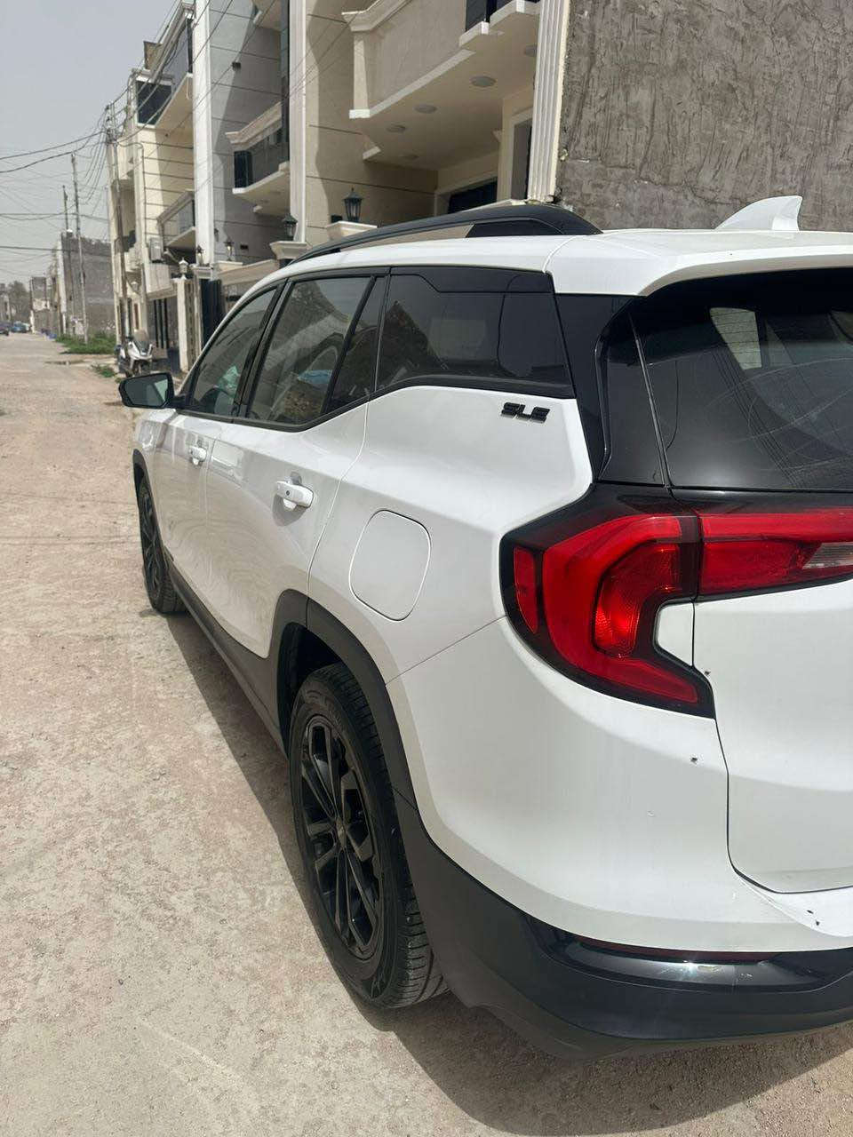 جمسي تيران موديل 2019 وشكل 2021  محرك 1500 تيربو 
فول مواصفات عدة الفتحة كشنات تدفئة ودفع رباعي خمس بصمات نظام اوتو ستوب تبريد قطعتين سيارة خير من الله تخبل 
ماشية 84 ميل 
السعر 140 وبيها مجال حك الجية مكاني بغداد الدورة البوعيثة بغداد, العراق


**إذا كنت صاحب هذا الإعلان وتريد حذفه لأي سبب، رجاءا أرسل رسالة إلى الدعم الفني**