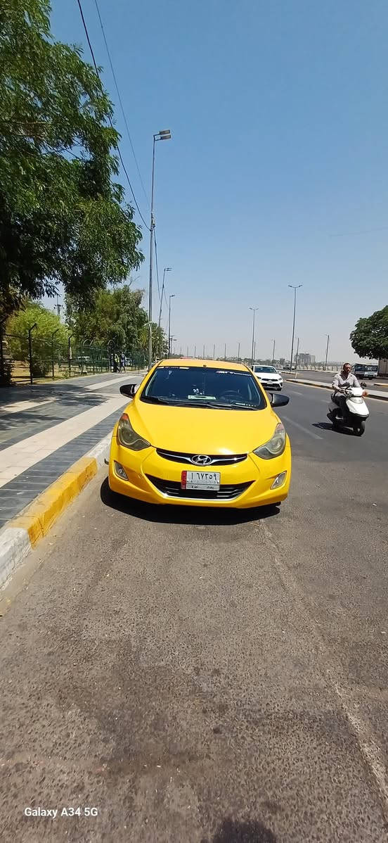 السلام عليكم النترا موديل ١٢ للبيع حادثها خفيف جاملغ يمين بجم كبس بلاد السيارة جاهزةًحداديةً تبريد كير مكفولة فقط المحرك بيه تبخير من الغبغ وليس الصالنصة ابيع محرك كايم  بدون تنقيص دهن السيارة مكفولة ونظيفة واكسسوارات كاملة عليها ب اسمنا السنوية جاهزة مكانها شارع حيفا حديقة احمد الوائلي السعر ٩٧ بيها مجال قليل ***********
