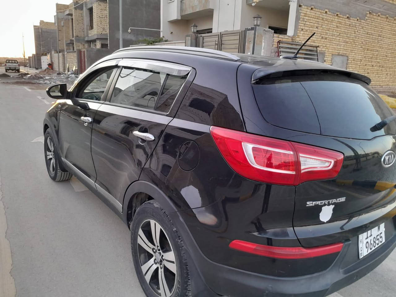 سبورتج موديل 2012 رقم دولي بغداد سيارة جاملغ الأيمن مبدل فقط حادثها بدون دواخل جاهزة وحلوة ونظيفة محرك 2400 دوش جاهزة من تبريد وتدفئة وتحويل ثاني يوم 
السعر 138 وبيها مجال للشراي
***********
