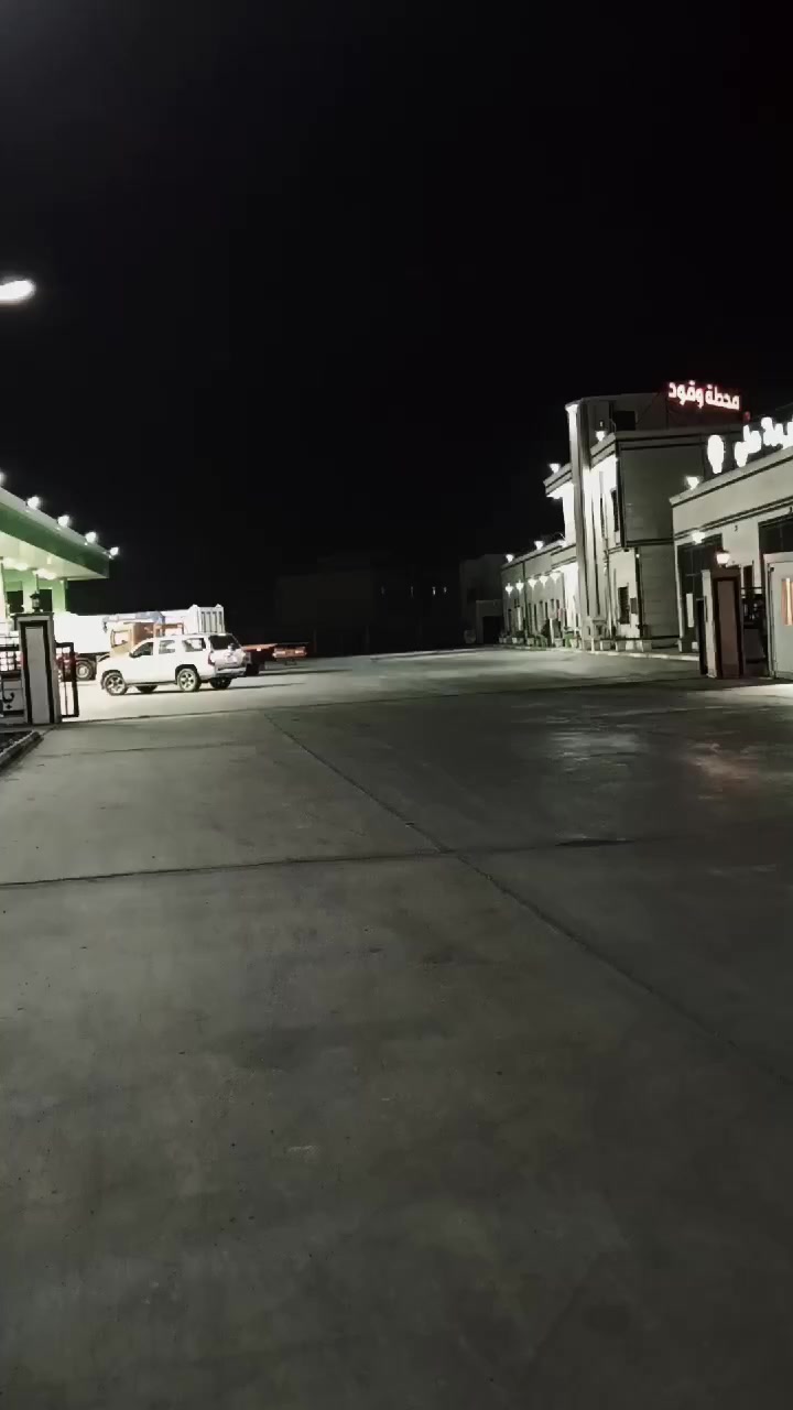 سلام عليكم تكتك مودديل 20رقم وسنويه الماني للبيع تكتك معمره كله جديده إلمكان البصره الهارثه رقم تلفوني ***********سعر خاص
