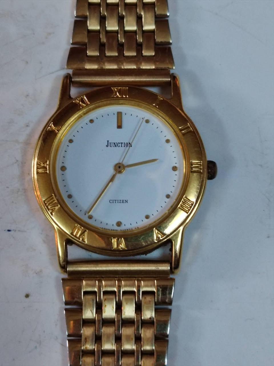 ساعات للبيع سويسري اويابانية كل ساعه أوسعرها دزلي صورة الساعة الي تريدها ادزلك السعر يوجد توصيل كل المحافضات
***********
***********
