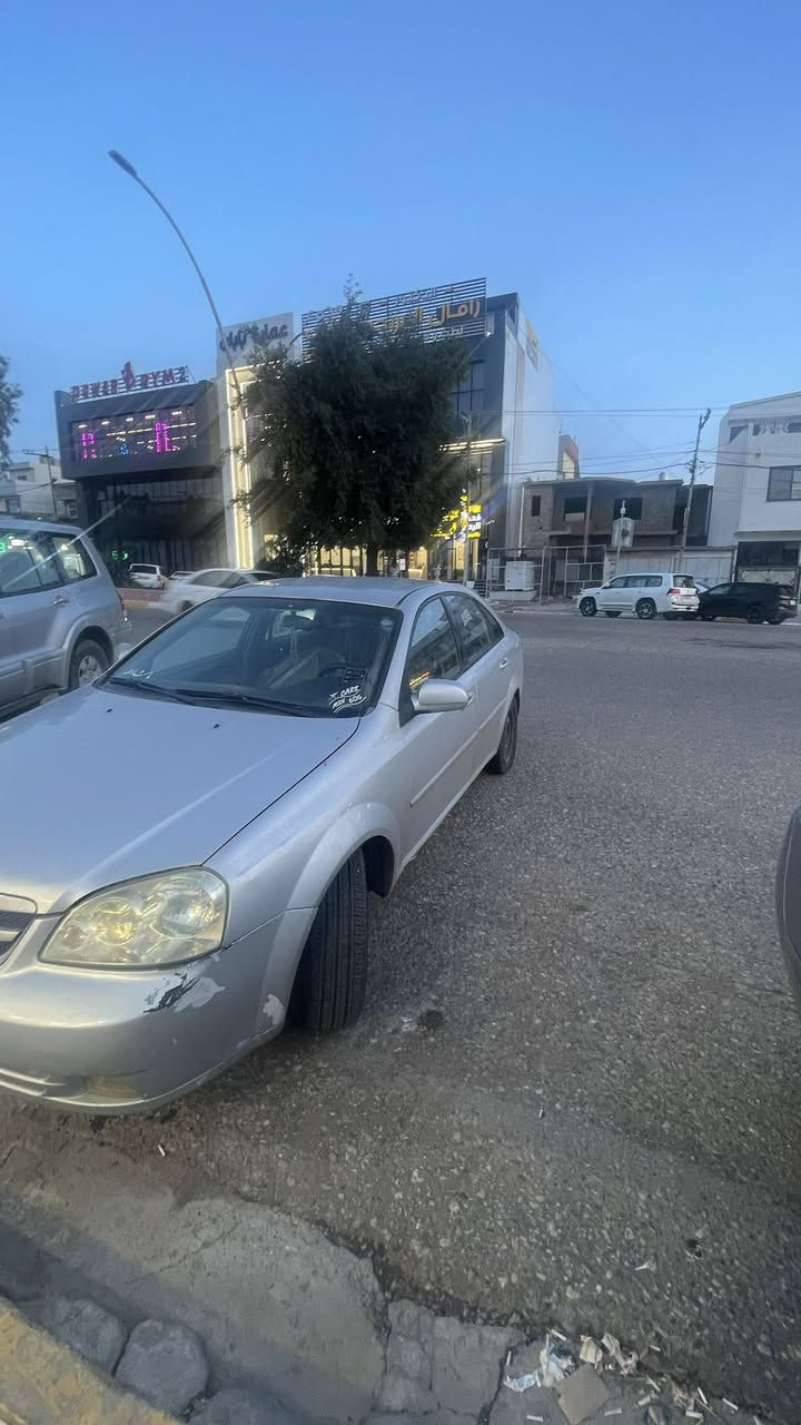 شوفرليت اوبترا
موديل 2009 
اوتوماتك 
شرط محرك و گير 
سعر ٧٣ ورقه
تواصل 
***********
مكان محافظة كركوك
